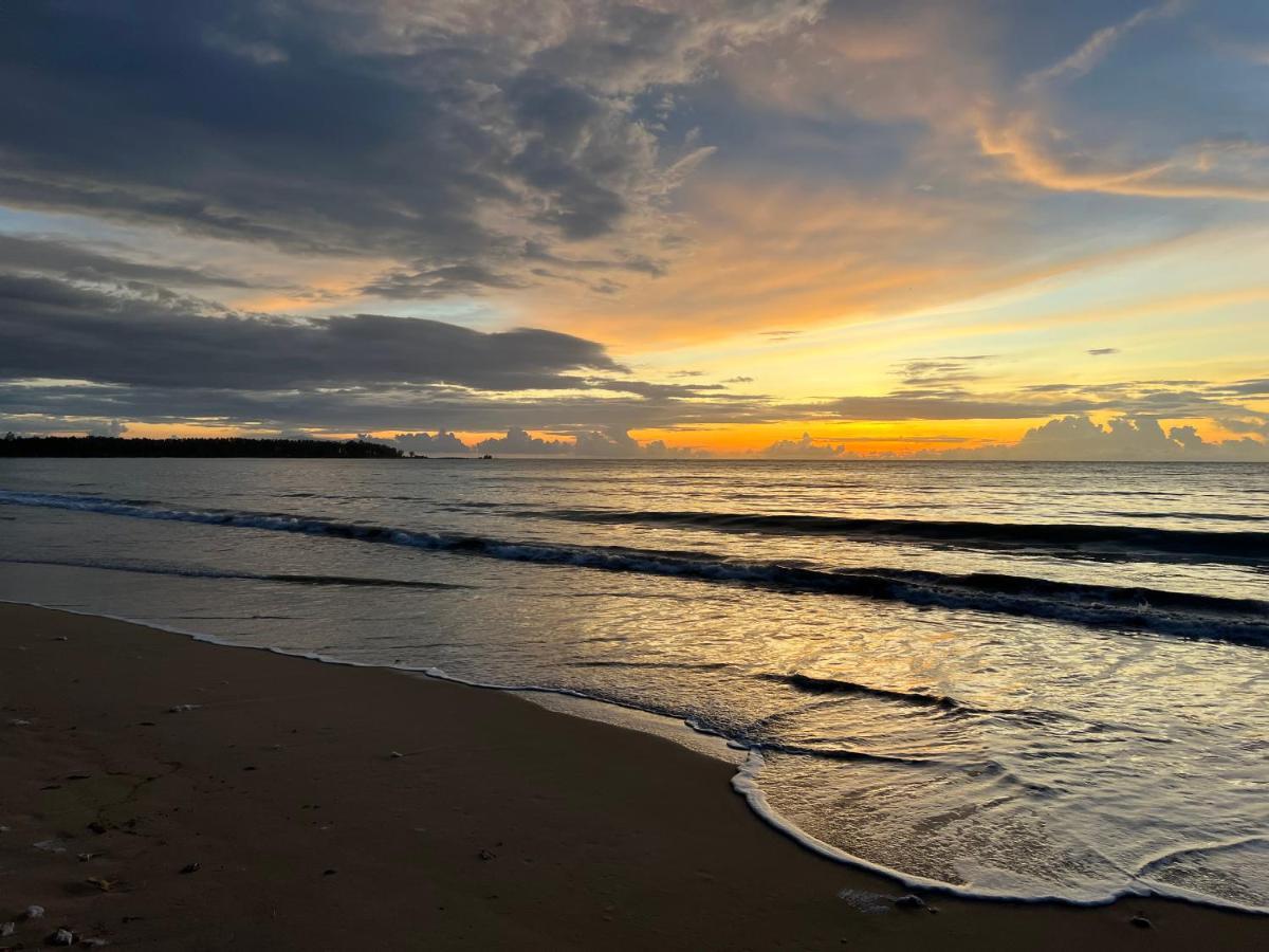 Ao Thong Beach Resort 邦萨 外观 照片